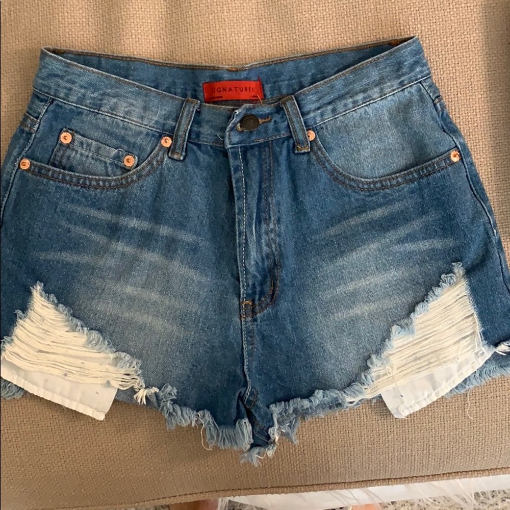 Cut off shorts